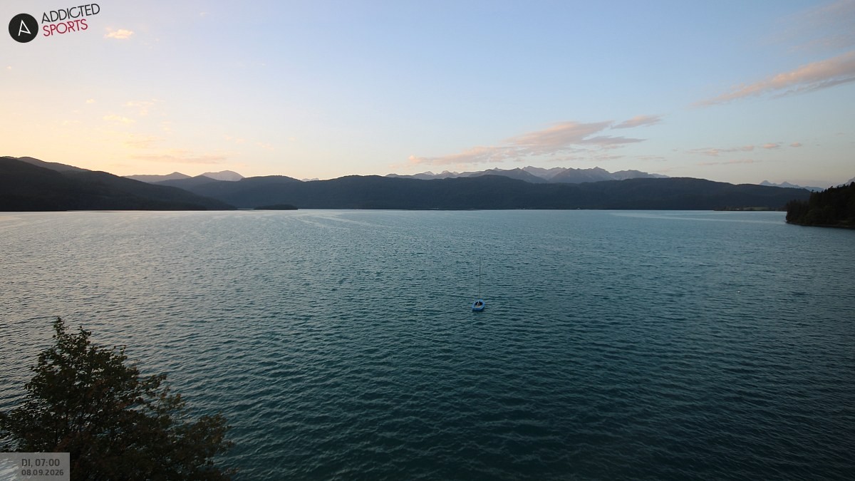 Archiv Foto Webcam Hotel Karwendelblick: Ausblick zum Walchensee