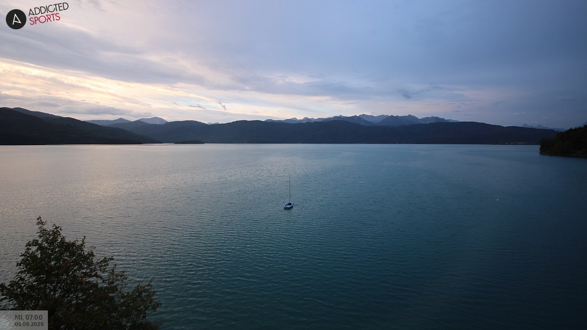 Archiv Foto Webcam Hotel Karwendelblick: Ausblick zum Walchensee