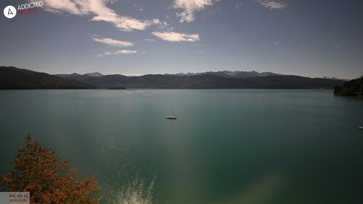 Archiv Foto Webcam Hotel Karwendelblick: Ausblick zum Walchensee