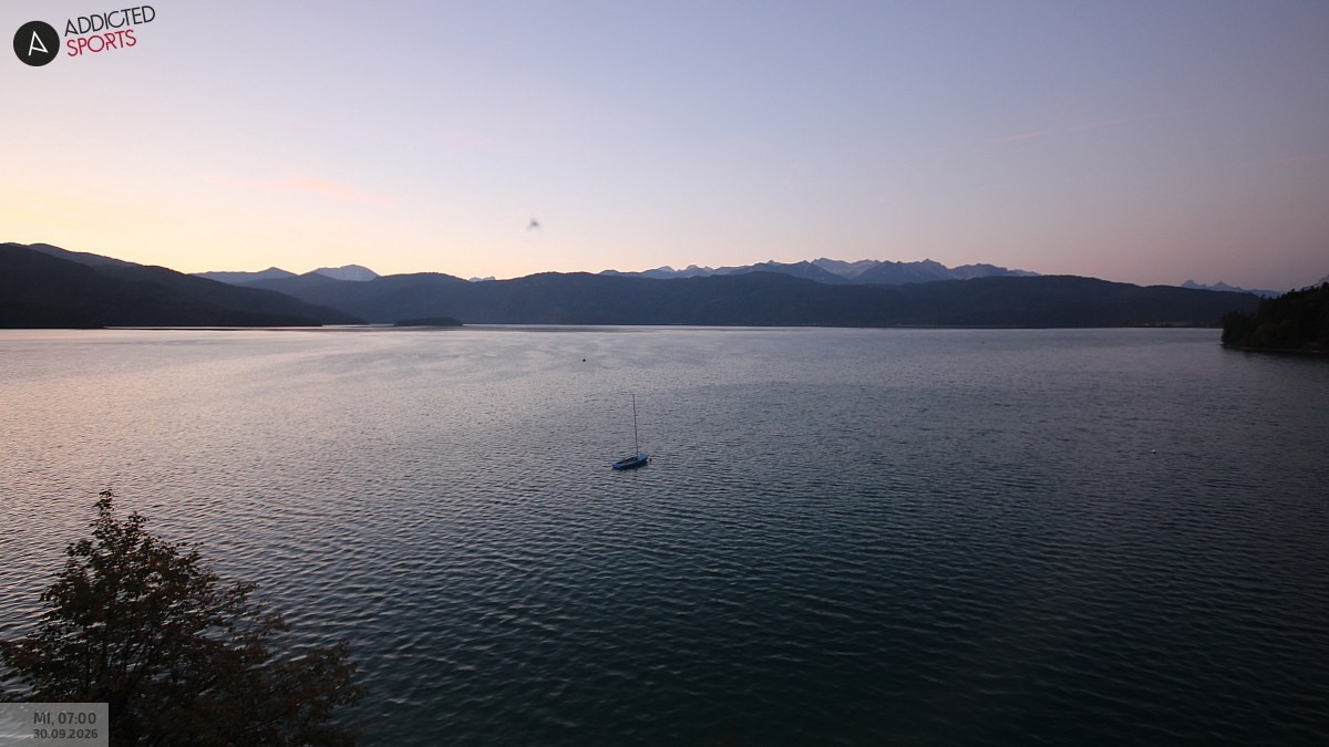 Archiv Foto Webcam Hotel Karwendelblick: Ausblick zum Walchensee