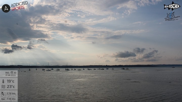 Archiv Foto Webcam Blick von Ammerland über den Starnberger See
