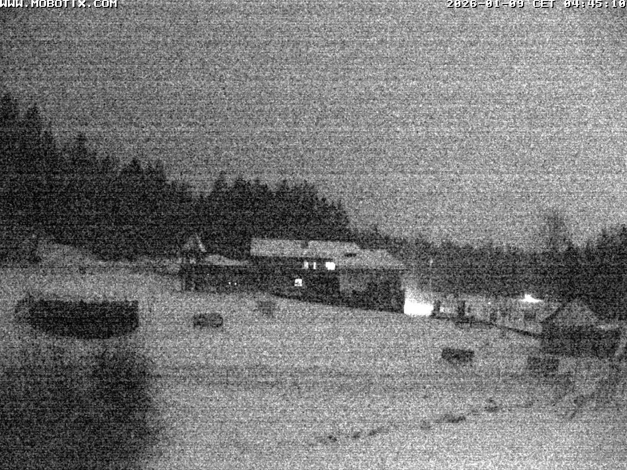 Archived image Webcam Hohenbogen: View Base Station
