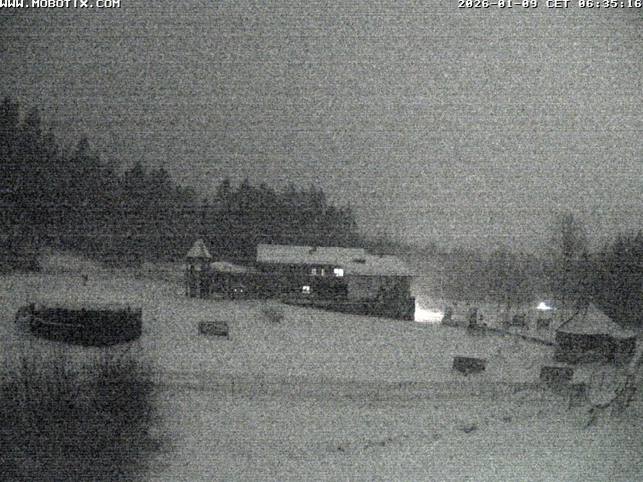 Archived image Webcam Hohenbogen: View Base Station