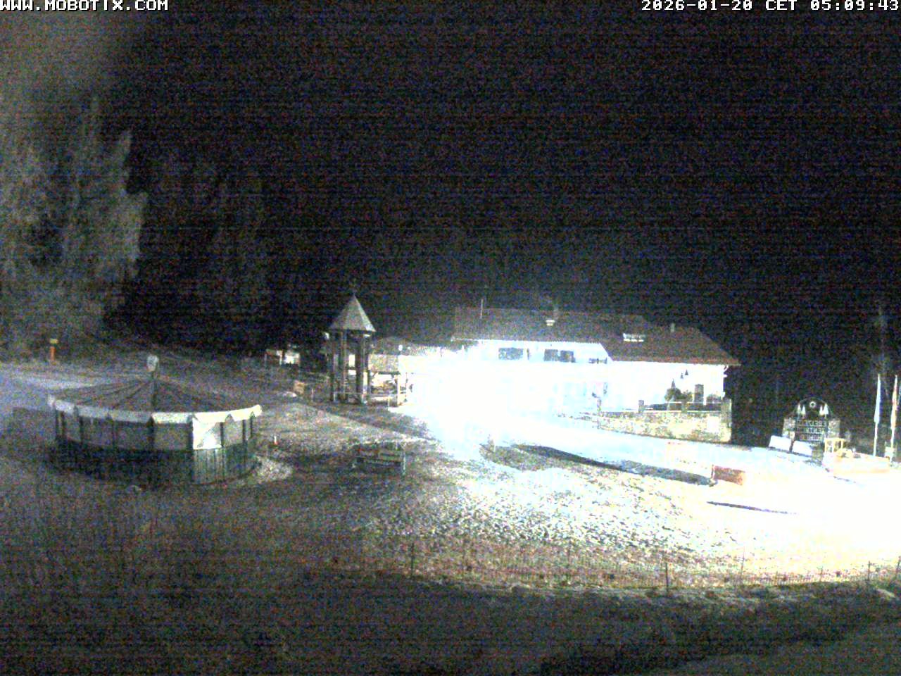 Archiv Foto Webcam Blick zur Talstation am Hohenbogen