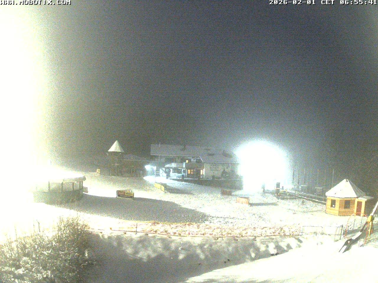 Archiv Foto Webcam Blick zur Talstation am Hohenbogen