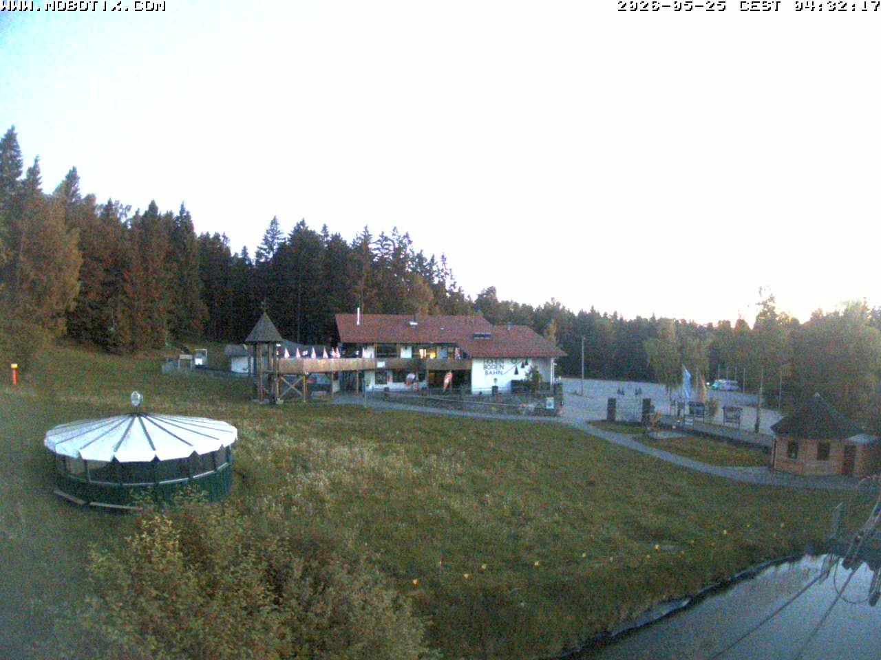 Archiv Foto Webcam Blick zur Talstation am Hohenbogen