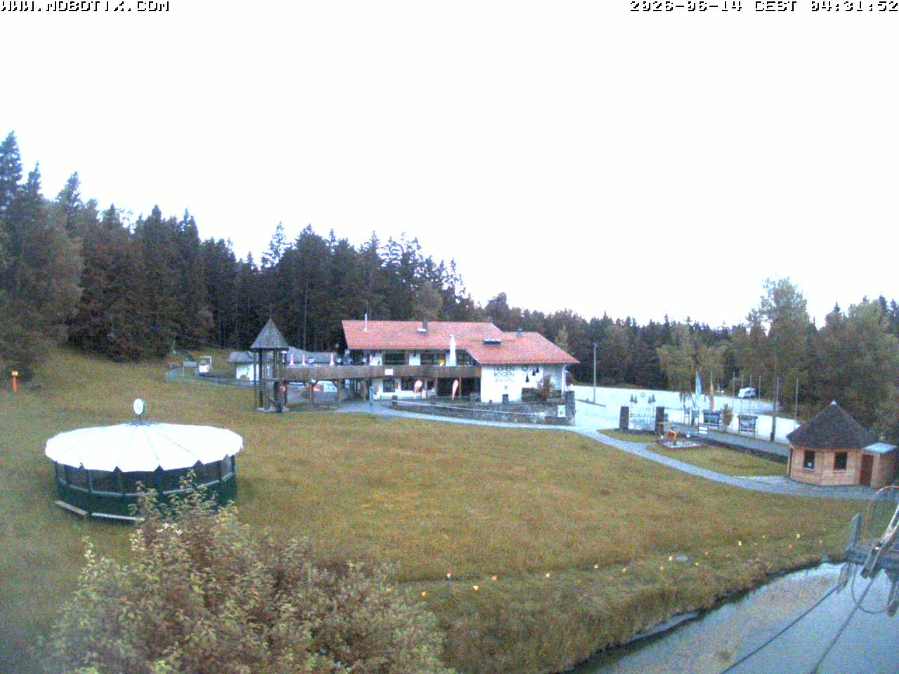Archiv Foto Webcam Blick zur Talstation am Hohenbogen