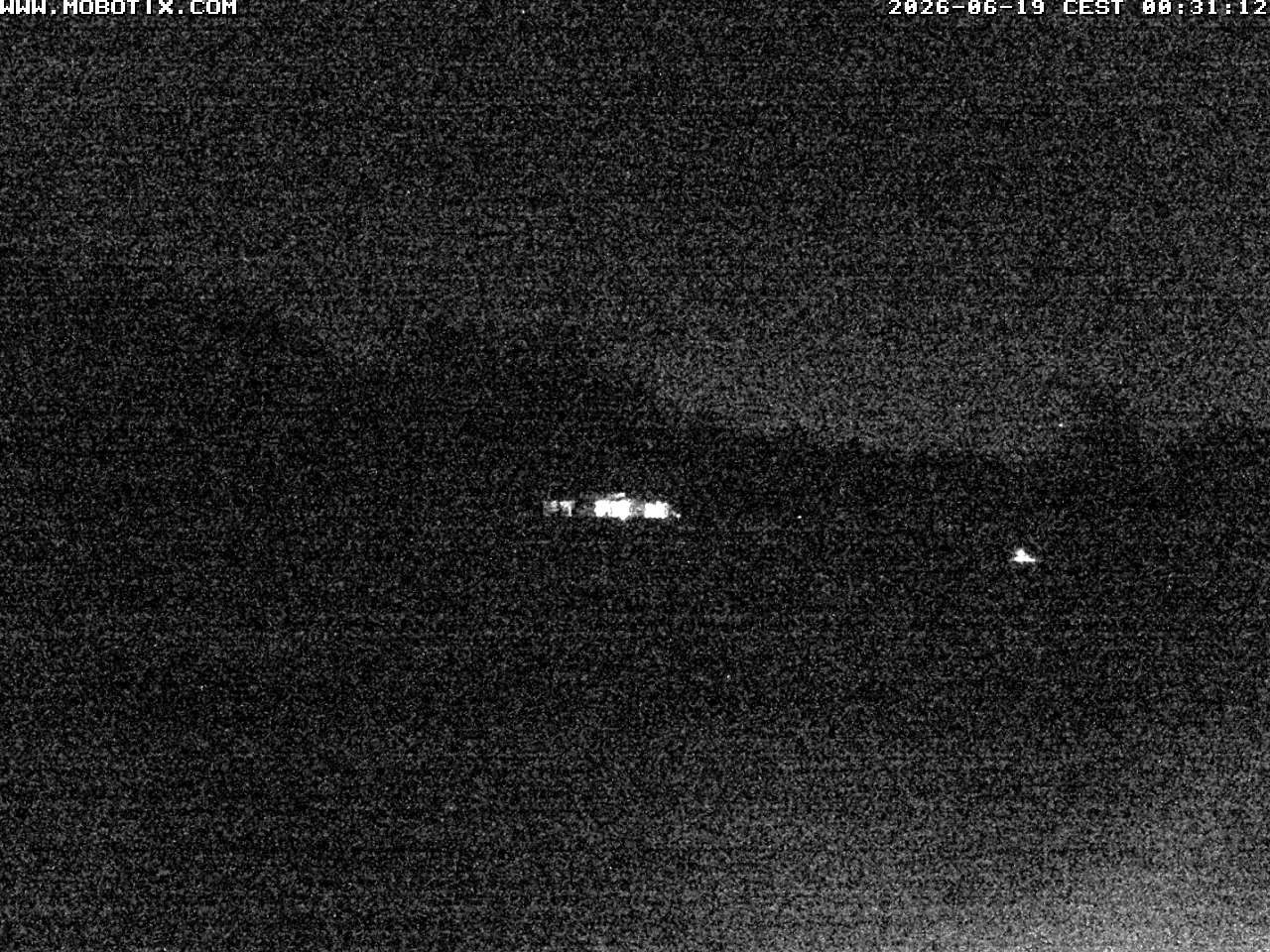 Archiv Foto Webcam Blick zur Talstation am Hohenbogen