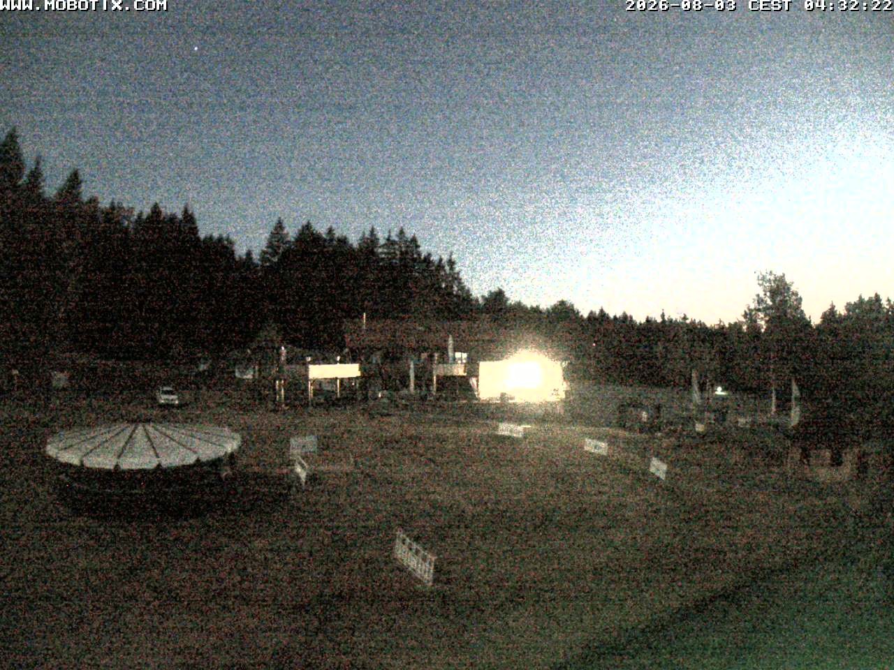 Archiv Foto Webcam Blick zur Talstation am Hohenbogen