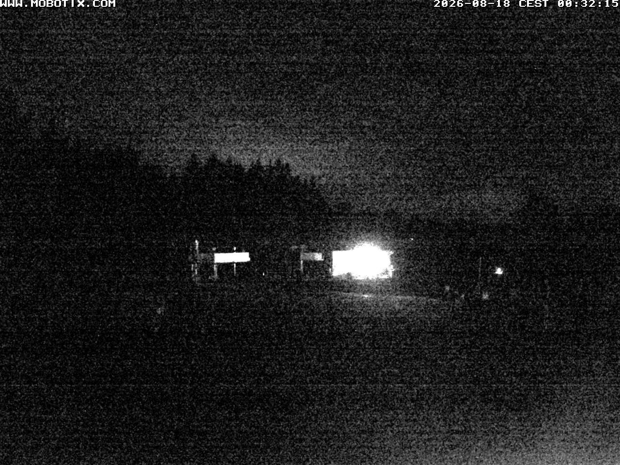 Archiv Foto Webcam Blick zur Talstation am Hohenbogen