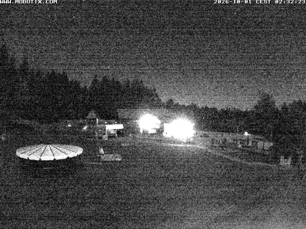 Archiv Foto Webcam Blick zur Talstation am Hohenbogen
