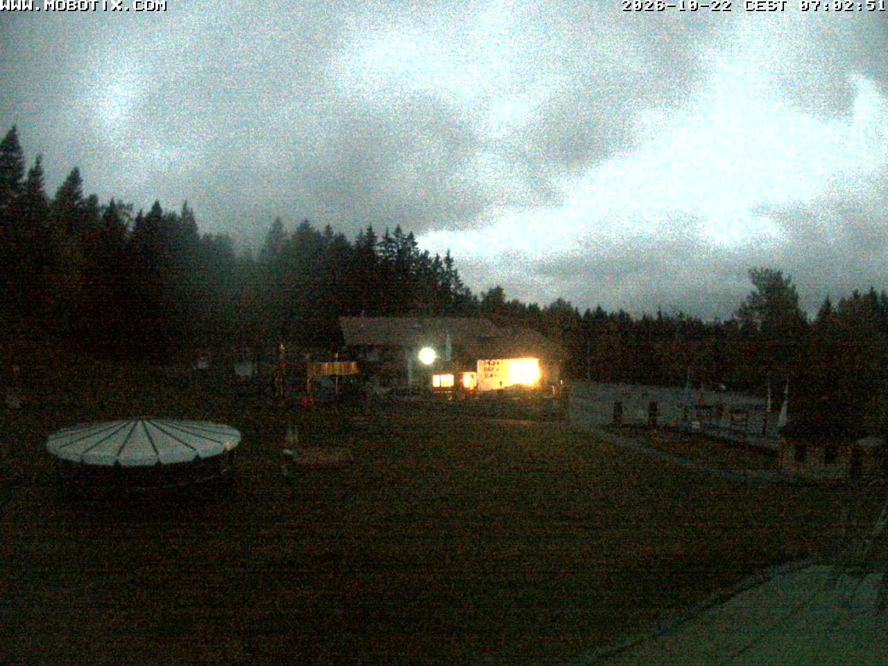 Archiv Foto Webcam Blick zur Talstation am Hohenbogen