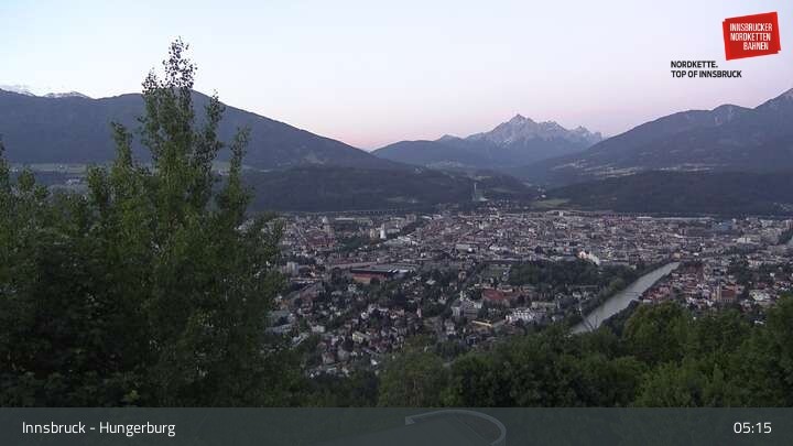Archiv Foto Webcam Innsbruck - Hungerburgbahn