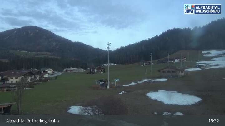 Archiv Foto Webcam Liftcafe Heisn, Reith im Alpbachtal