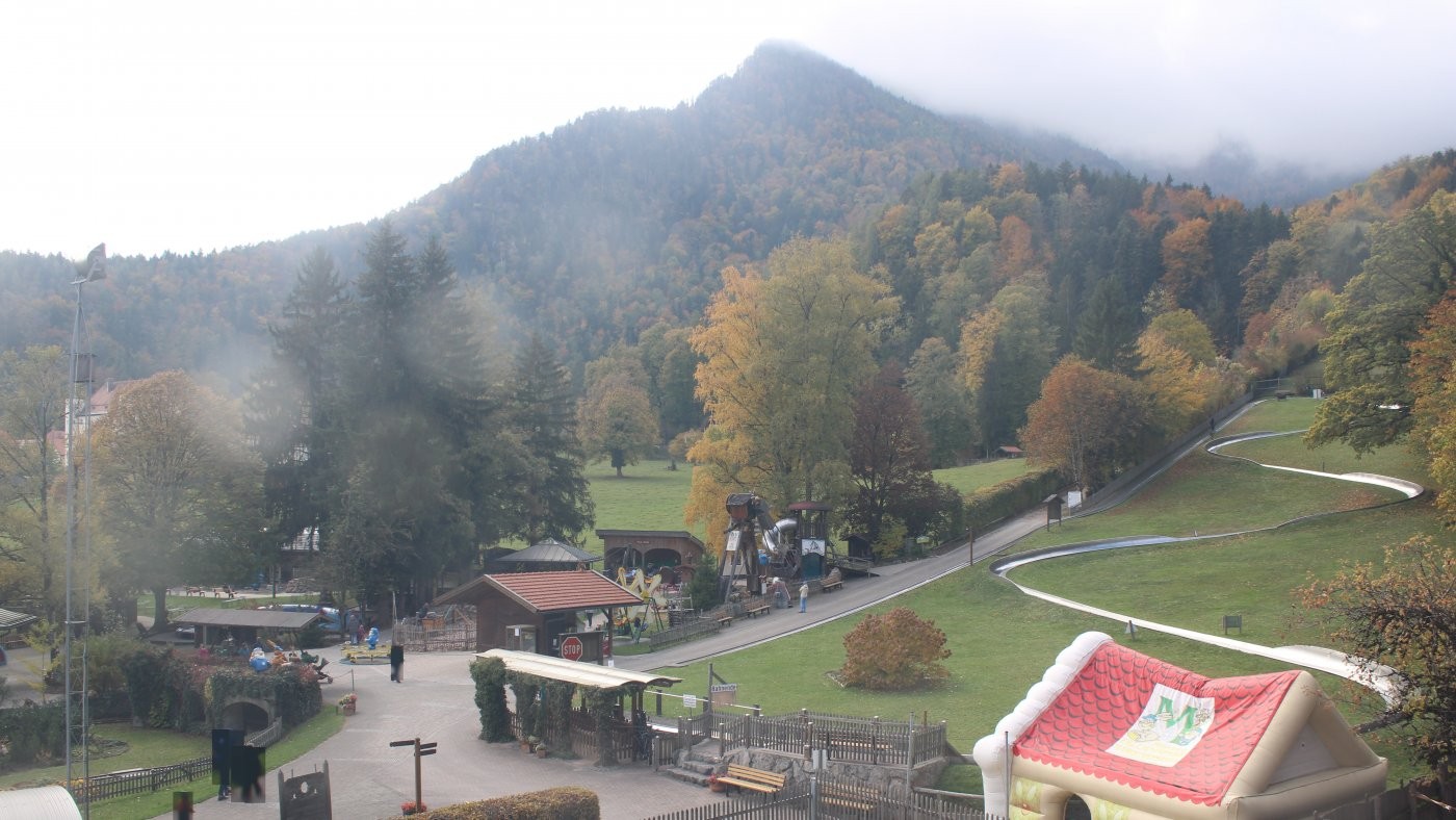 Archived image Webcam Dry Toboggan in Marquartstein
