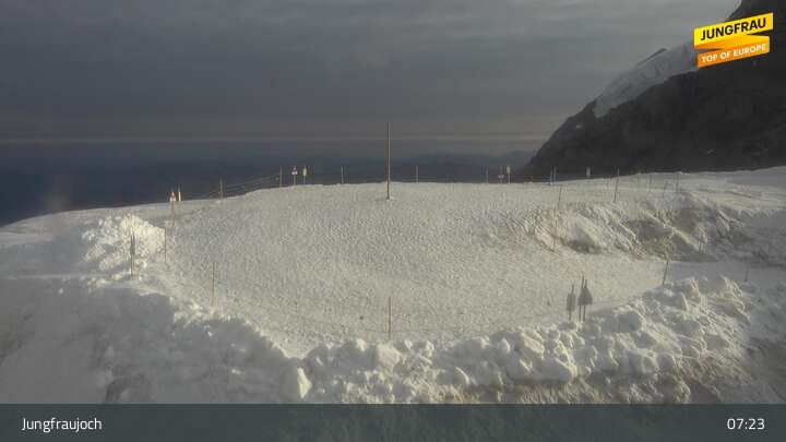 Archived image Webcam Peak Jungfraujoch, Lauterbrunnen