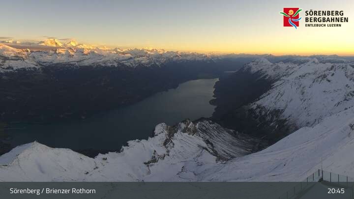 Archiv Foto Webcam Gipfel Rothorn