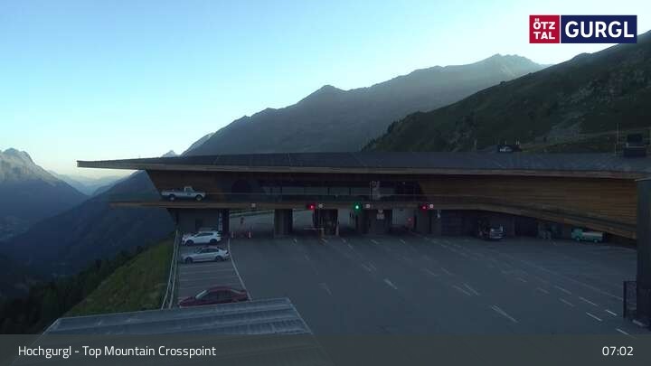 Archived image Webcam Hochgurgl (Tyrol) Top Mountain Crosspoint