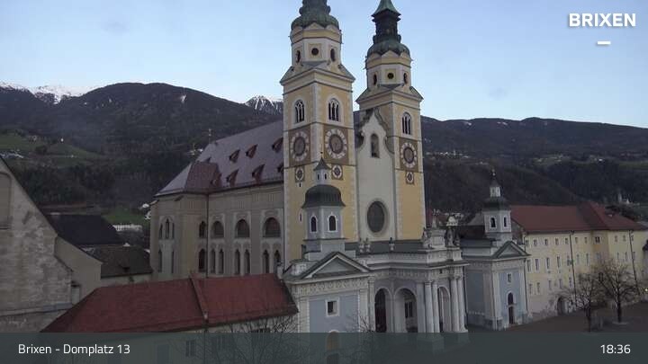 Archived image Webcam Brixen - Cathedral