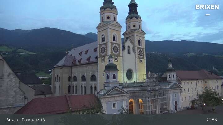 Archived image Webcam Brixen - Cathedral