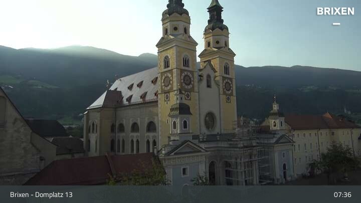 Archived image Webcam Brixen - Cathedral