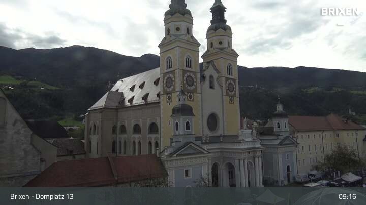 Archived image Webcam Brixen - Cathedral