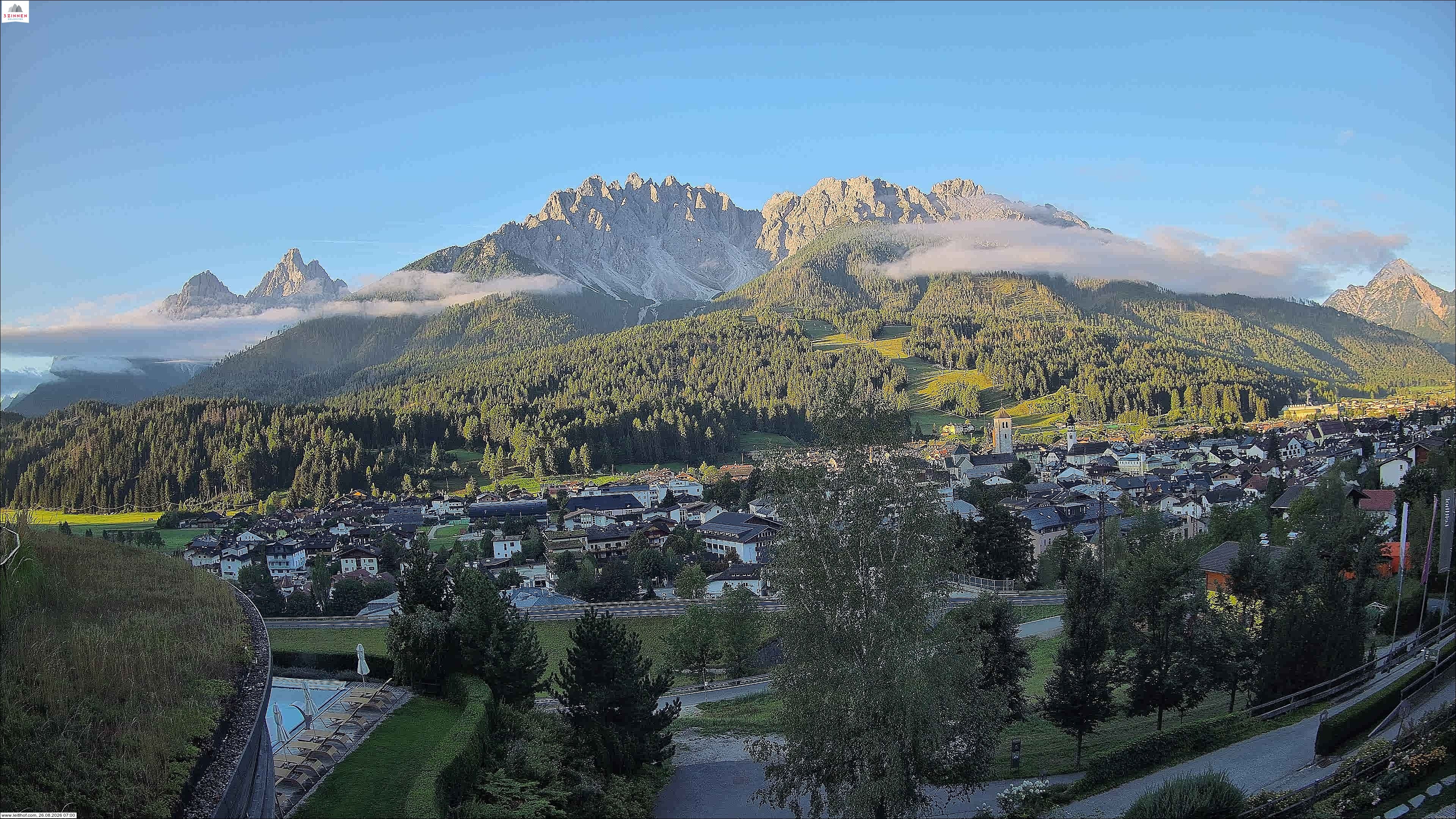 Archived image Webcam Innichen at Pustertal valley