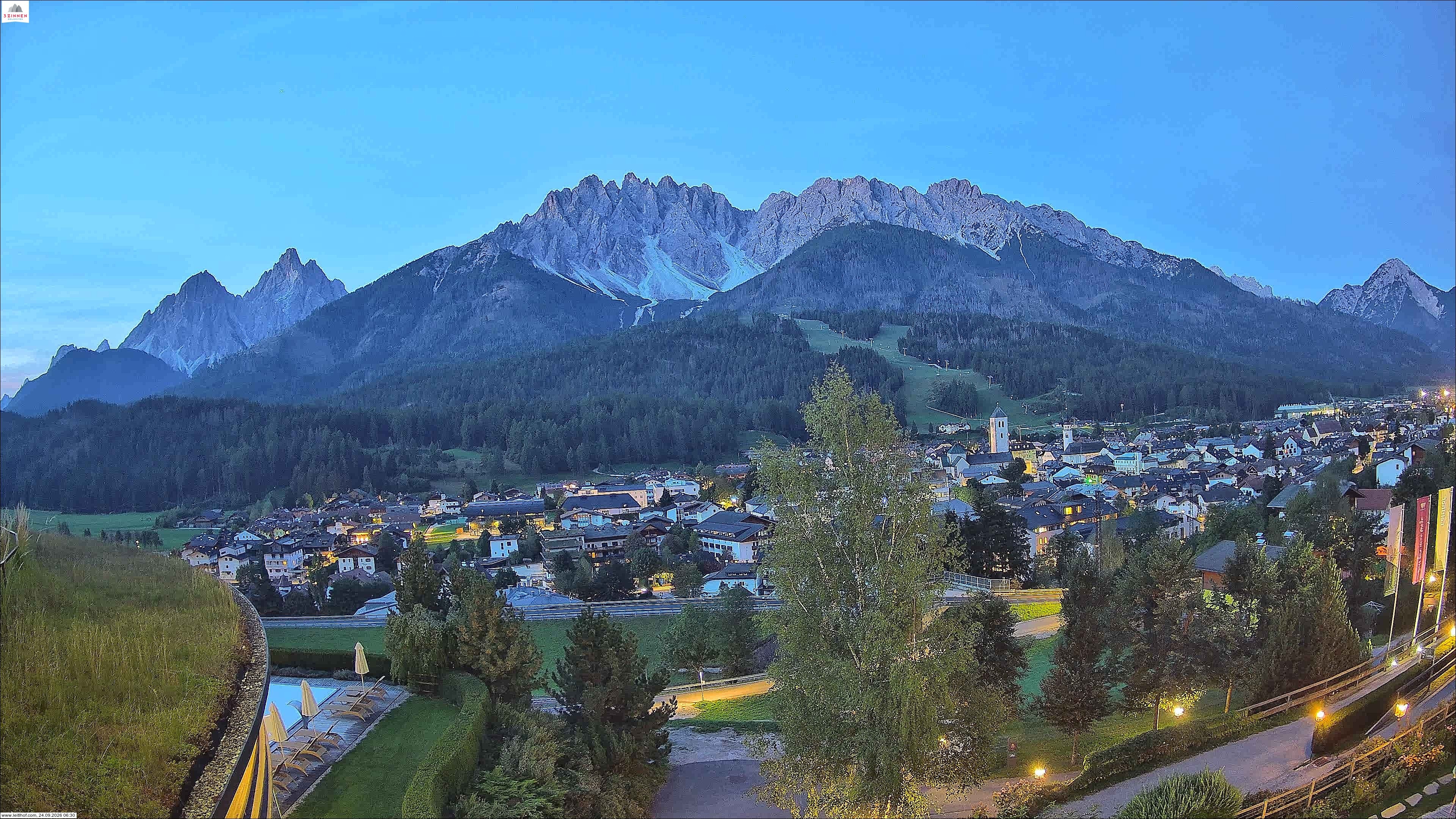 Archived image Webcam Innichen at Pustertal valley