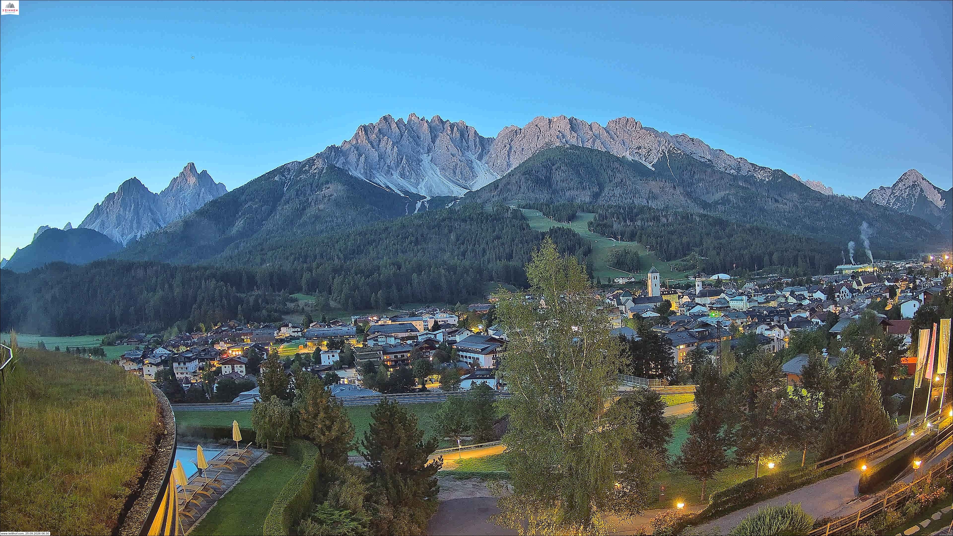 Archived image Webcam Innichen at Pustertal valley