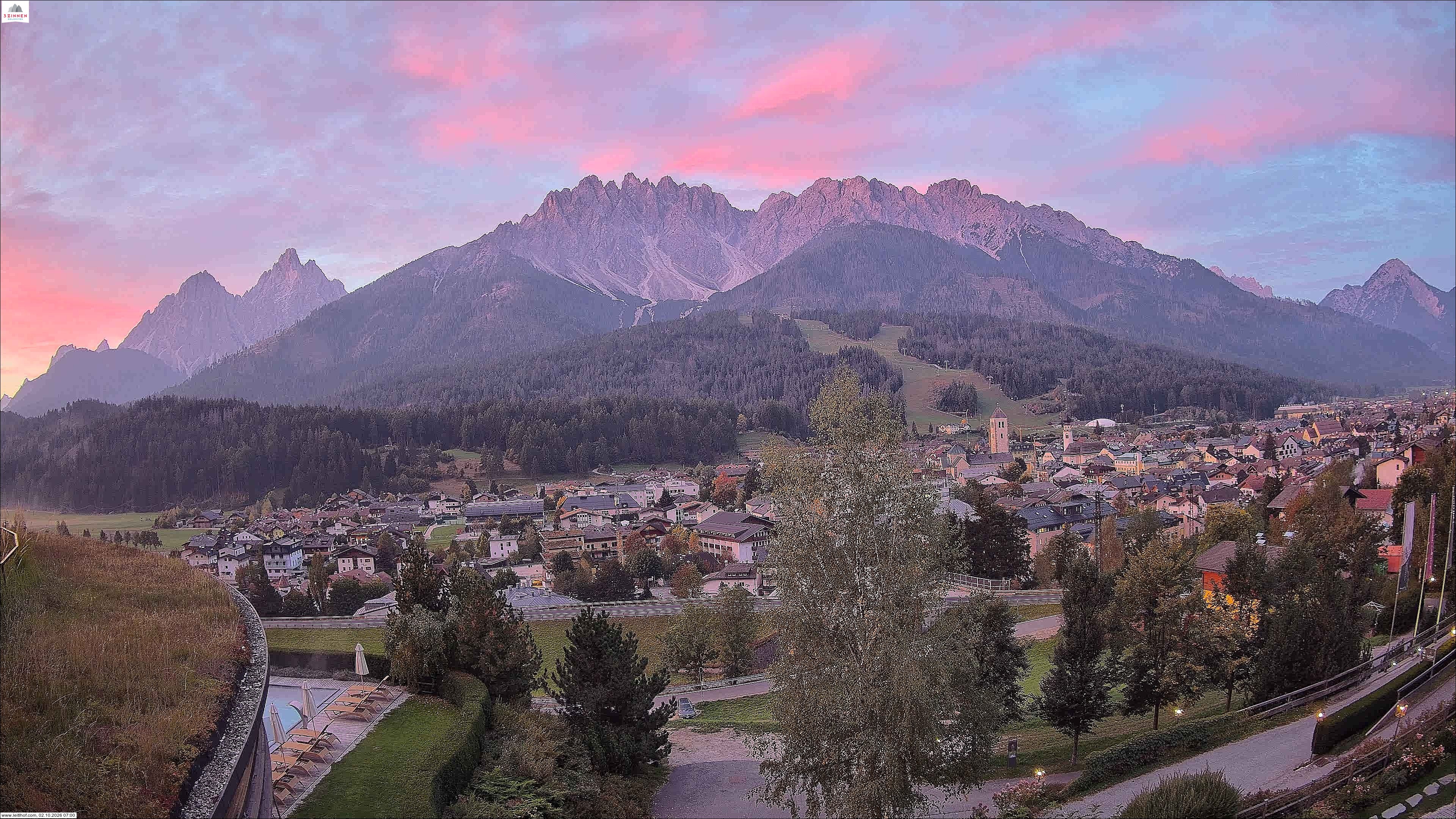 Archived image Webcam Innichen at Pustertal valley