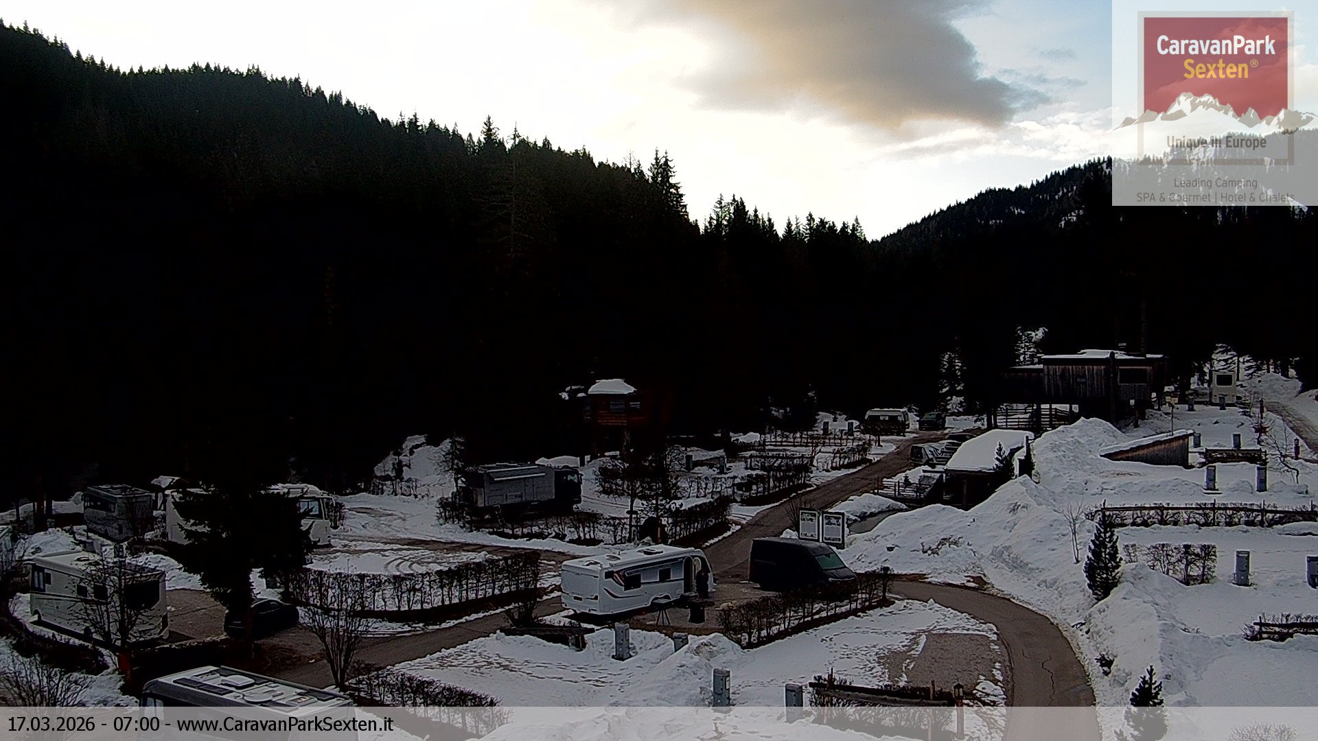 Archiv Foto Webcam Caravanpark in Sexten - Moos