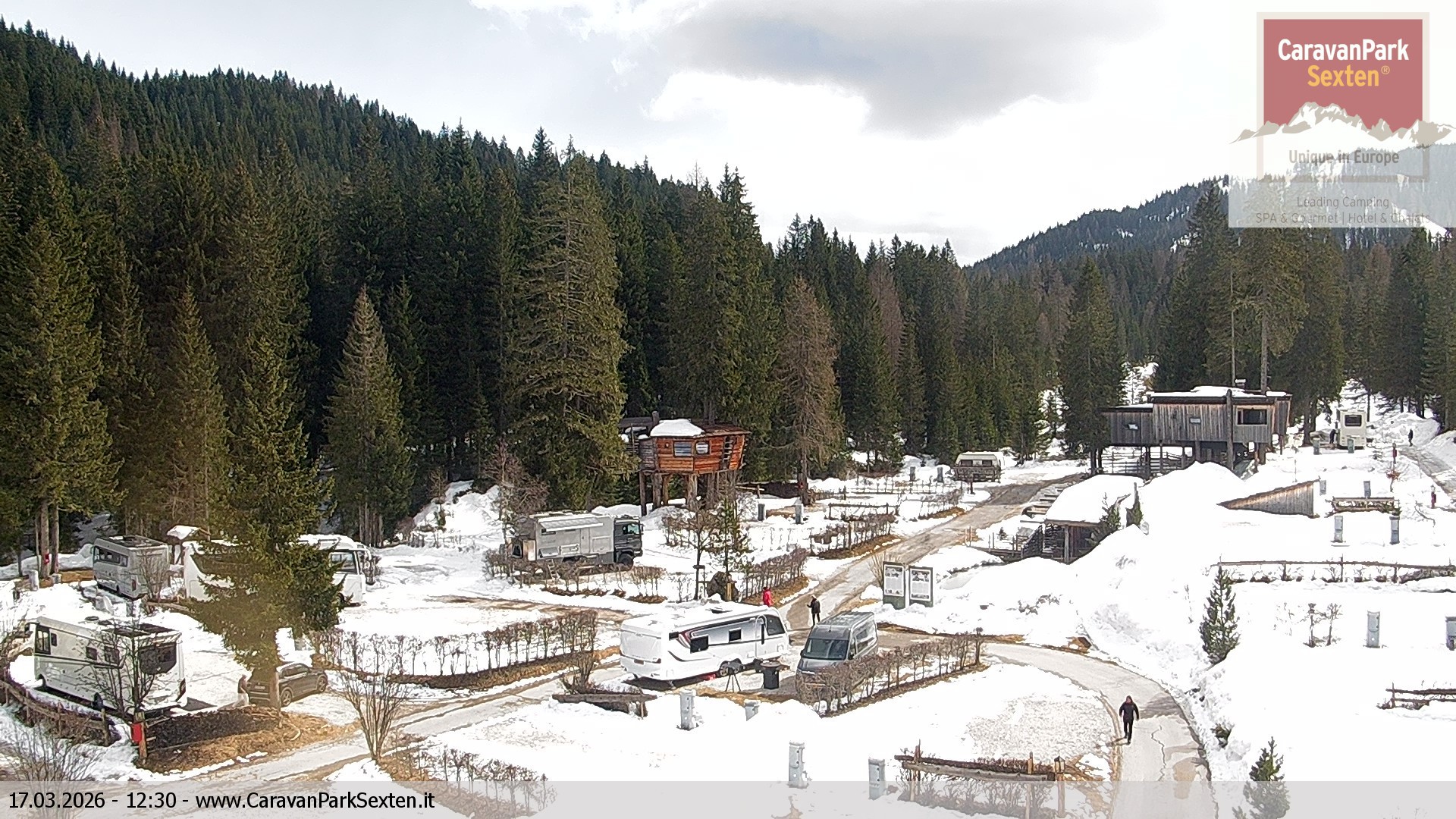 Archiv Foto Webcam Caravanpark in Sexten - Moos