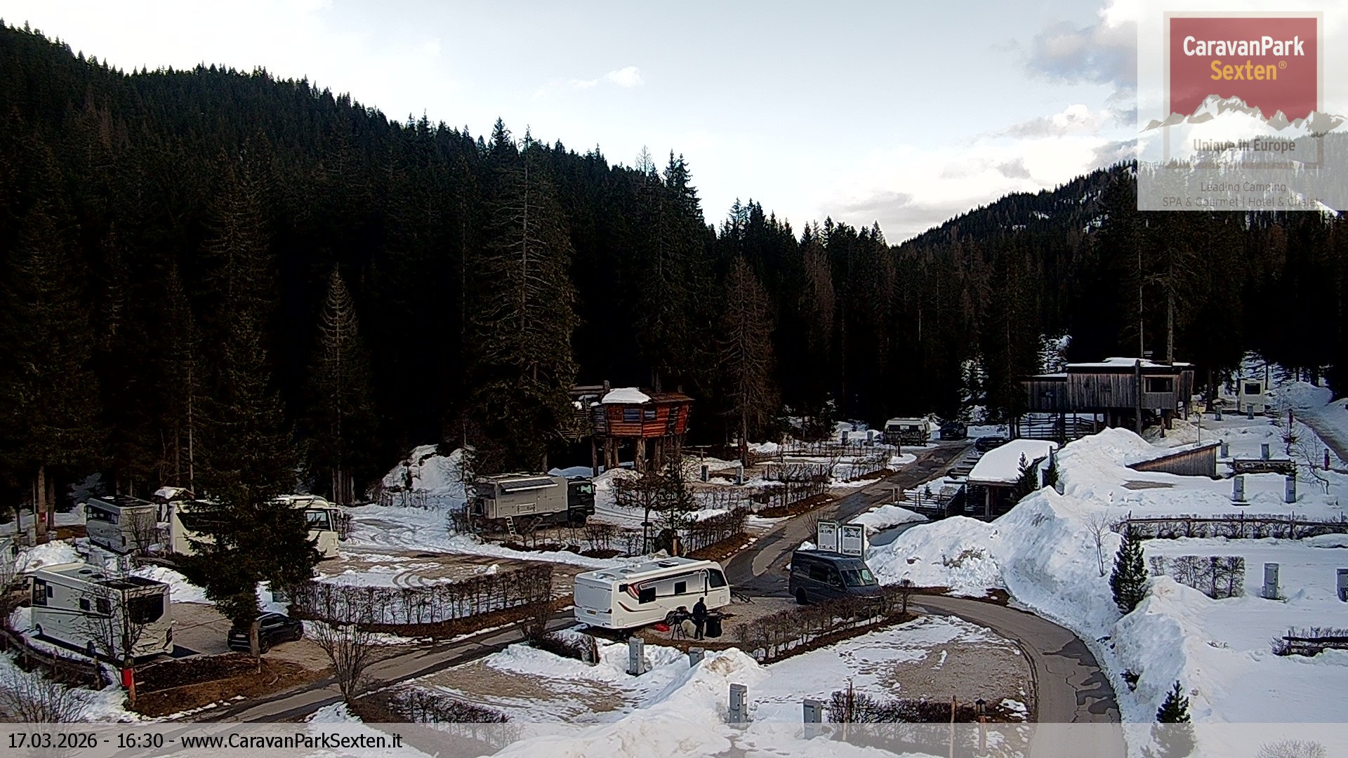 Archiv Foto Webcam Caravanpark in Sexten - Moos