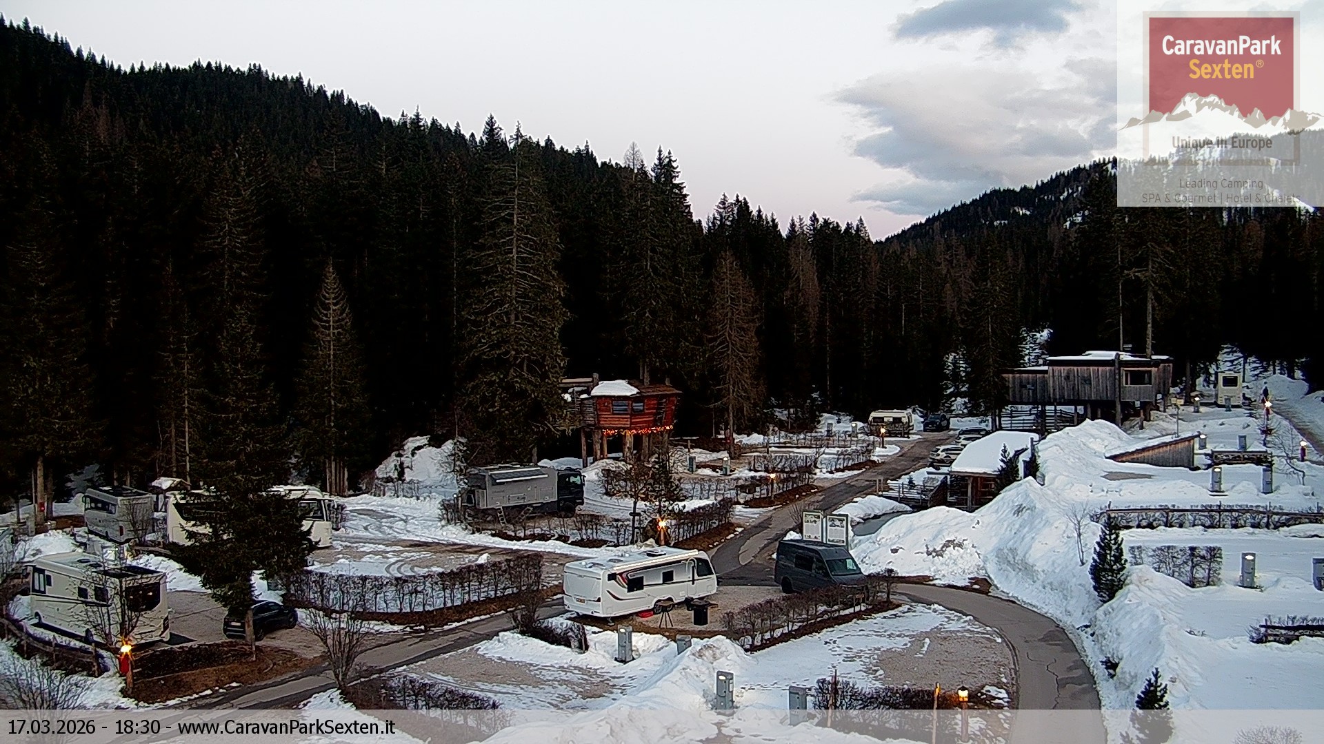 Archiv Foto Webcam Caravanpark in Sexten - Moos