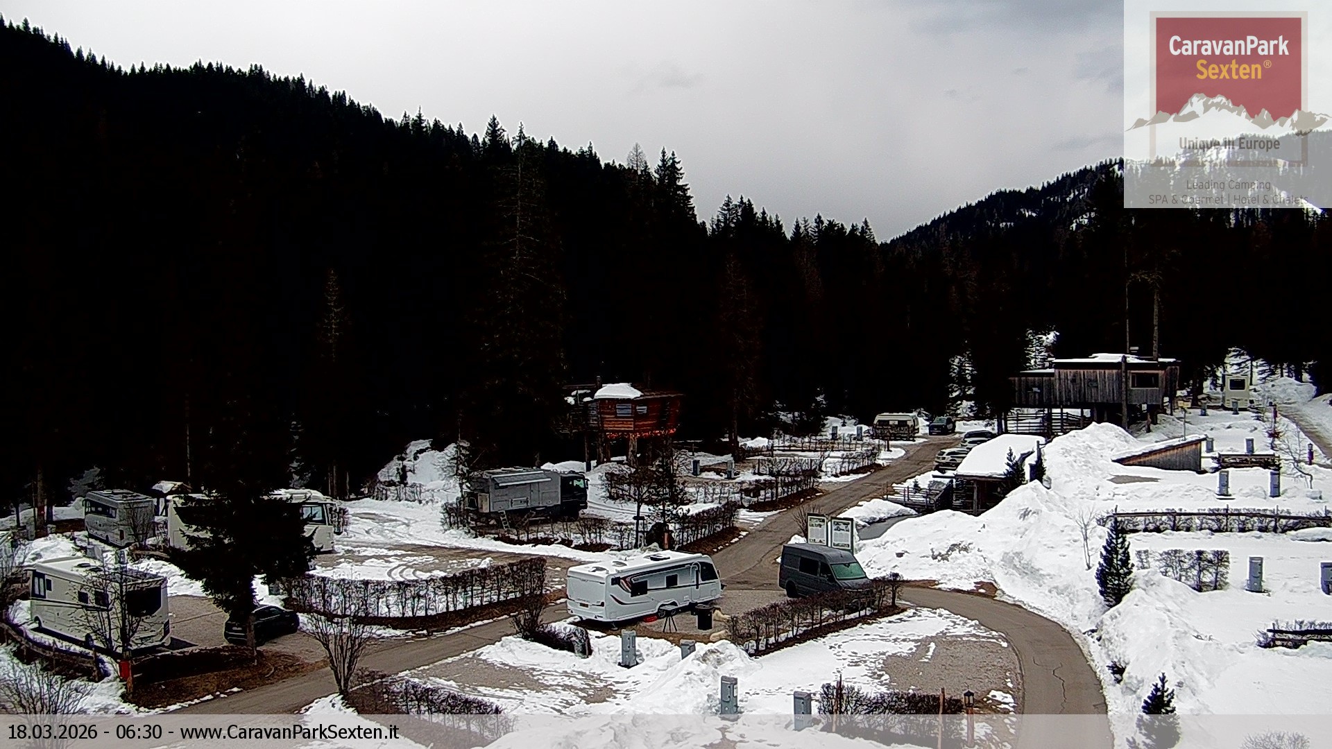 Archiv Foto Webcam Caravanpark in Sexten - Moos