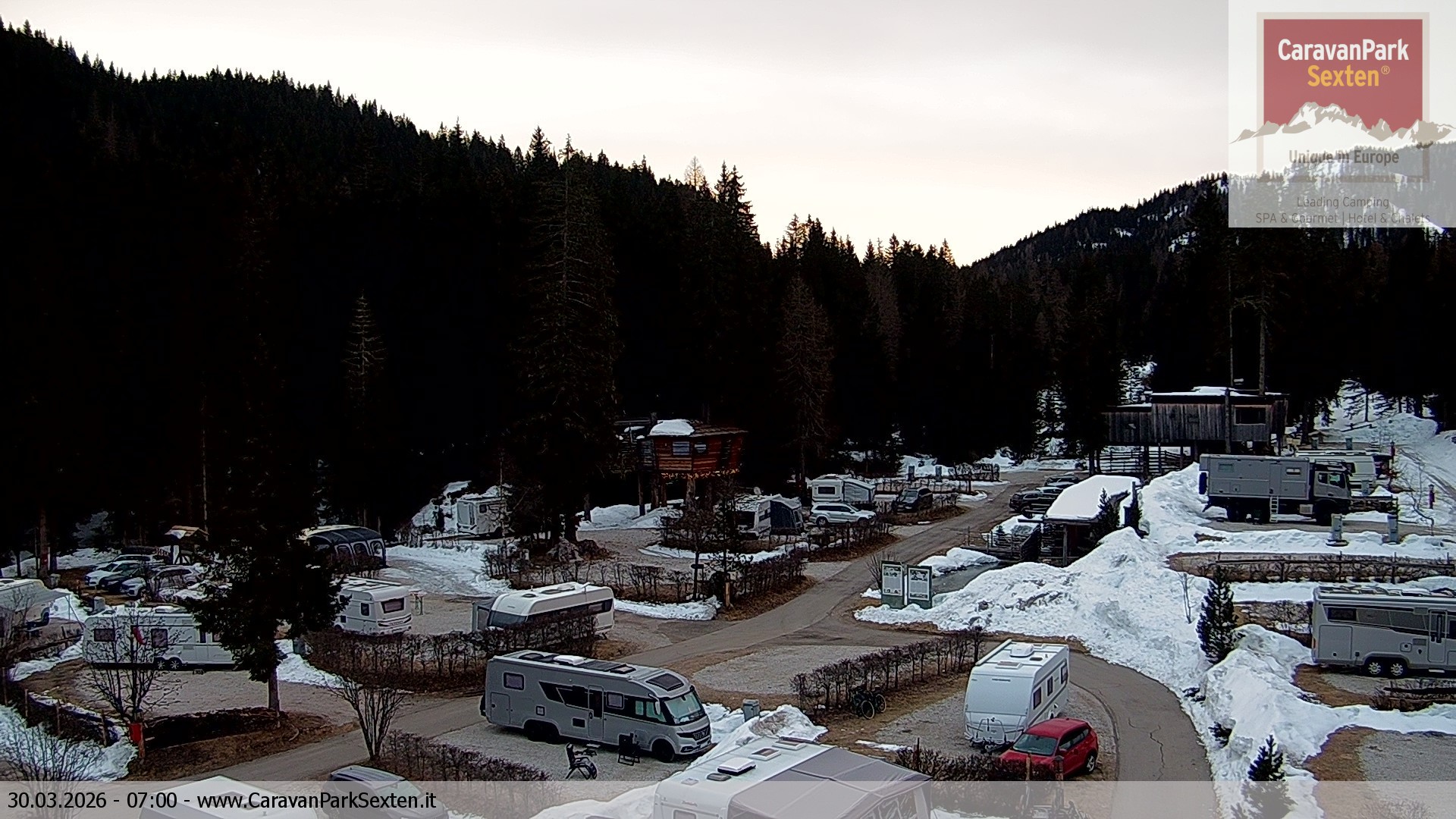 Archiv Foto Webcam Caravanpark in Sexten - Moos