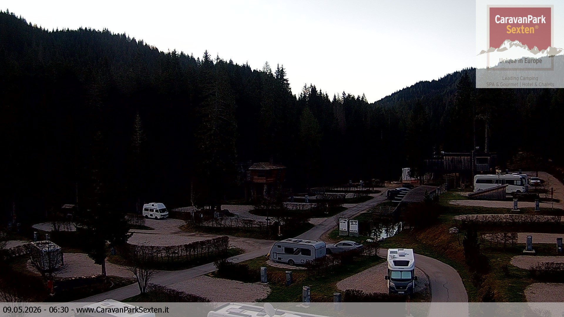 Archiv Foto Webcam Caravanpark in Sexten - Moos