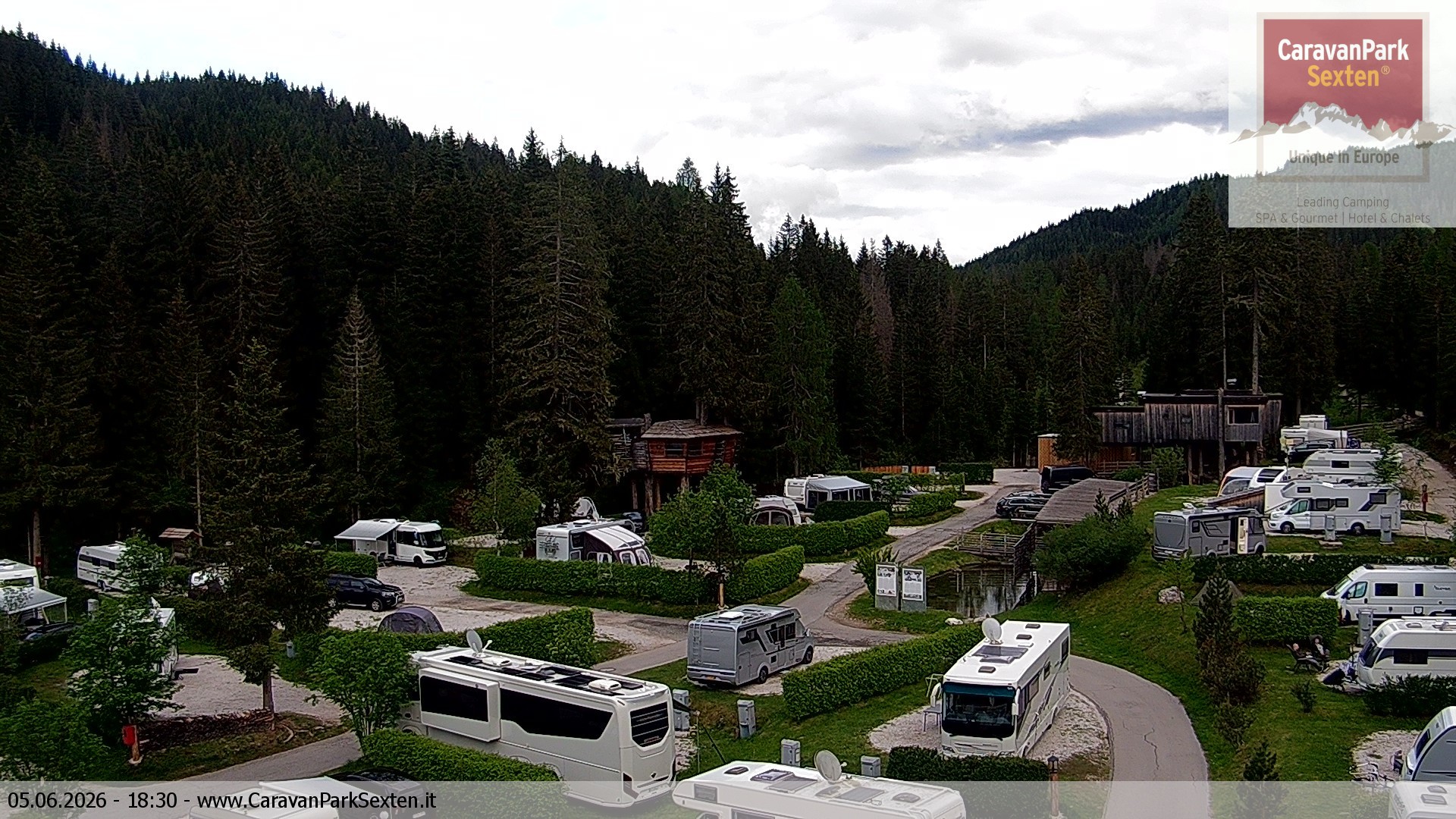 Archiv Foto Webcam Caravanpark in Sexten - Moos