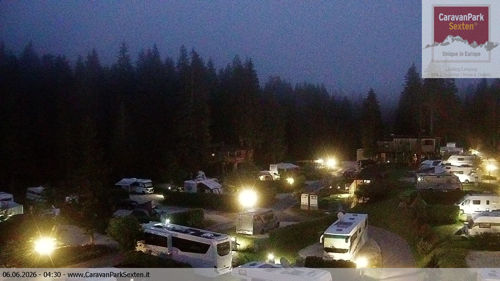 Archiv Foto Webcam Caravanpark in Sexten - Moos