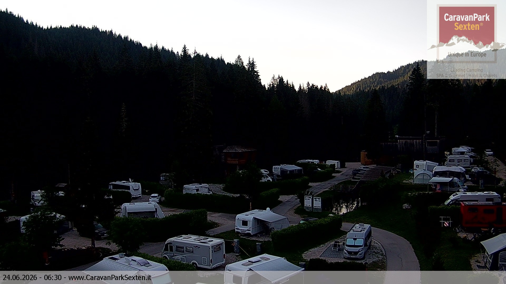 Archiv Foto Webcam Caravanpark in Sexten - Moos