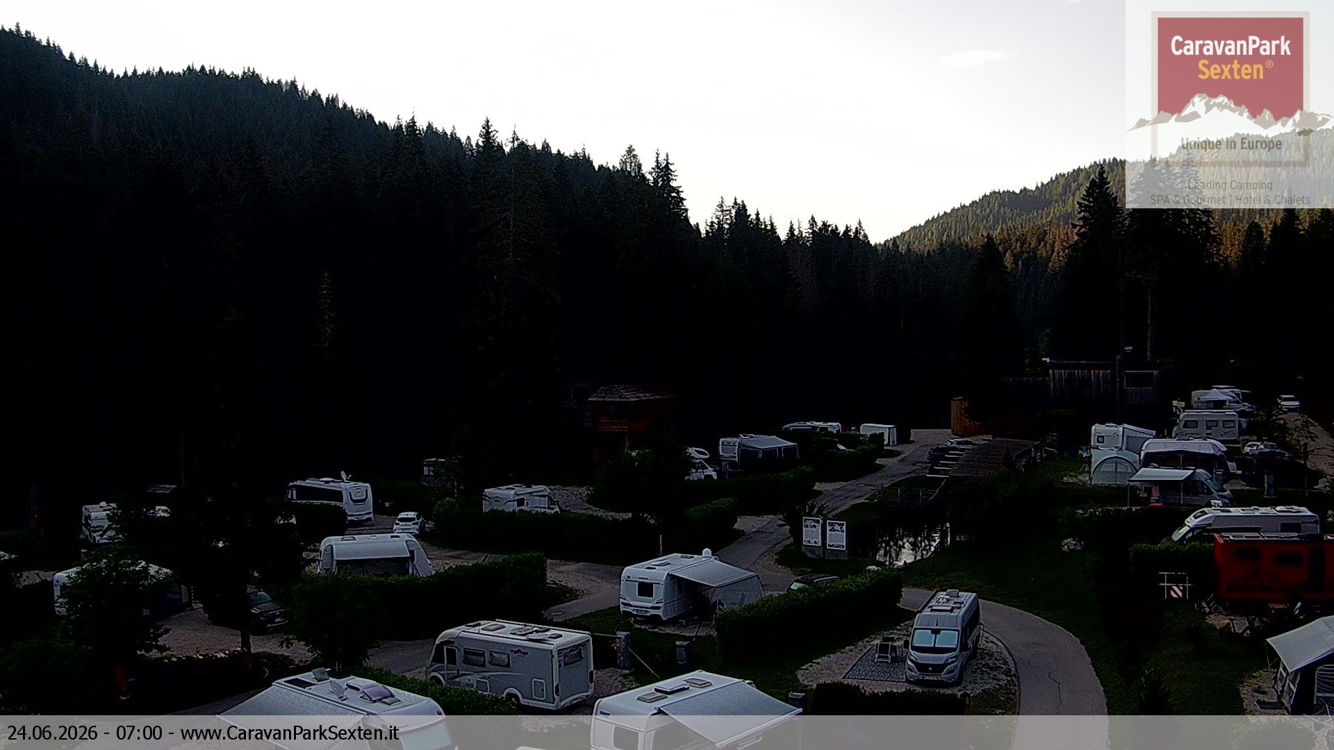 Archiv Foto Webcam Caravanpark in Sexten - Moos