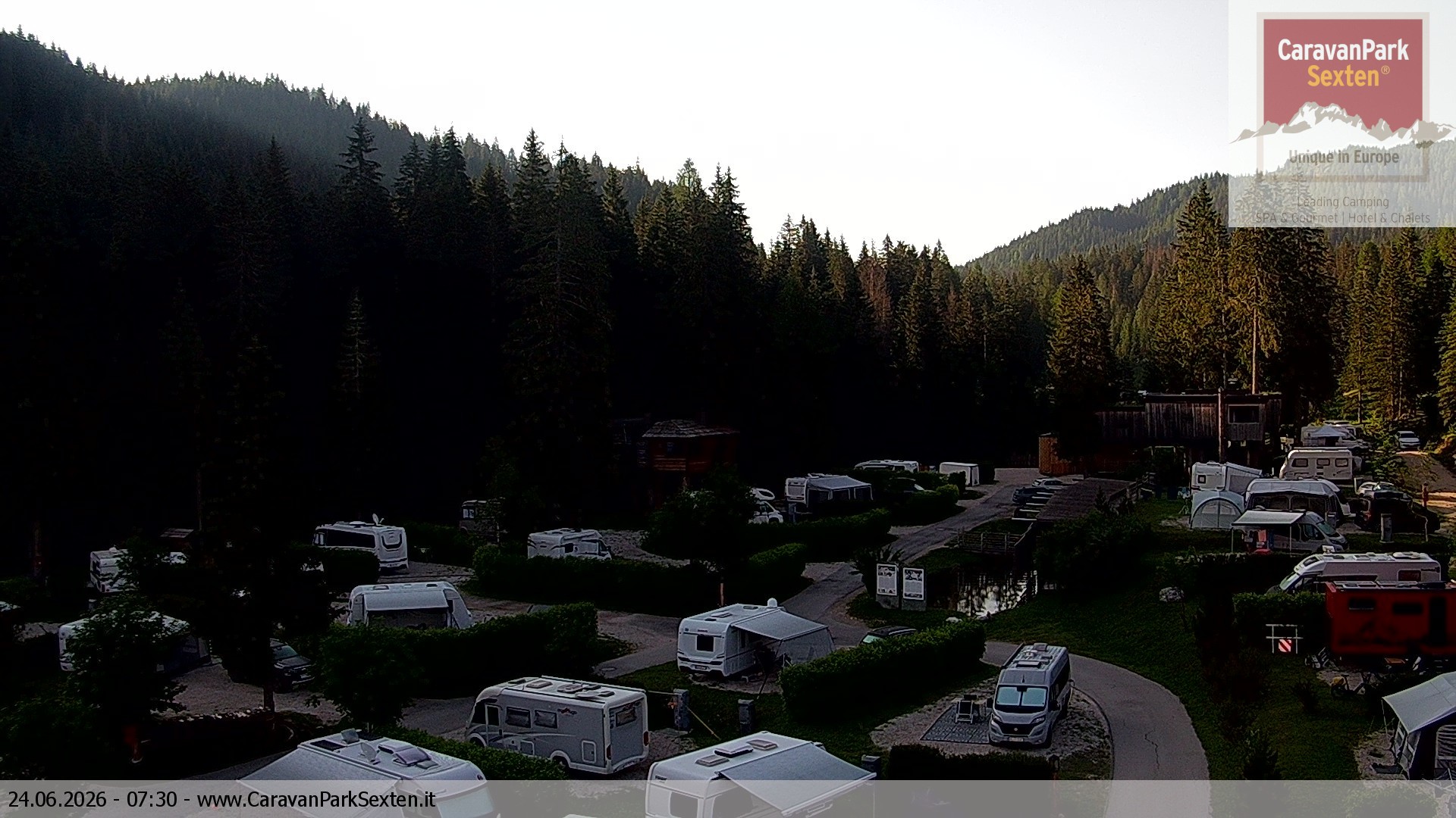 Archiv Foto Webcam Caravanpark in Sexten - Moos