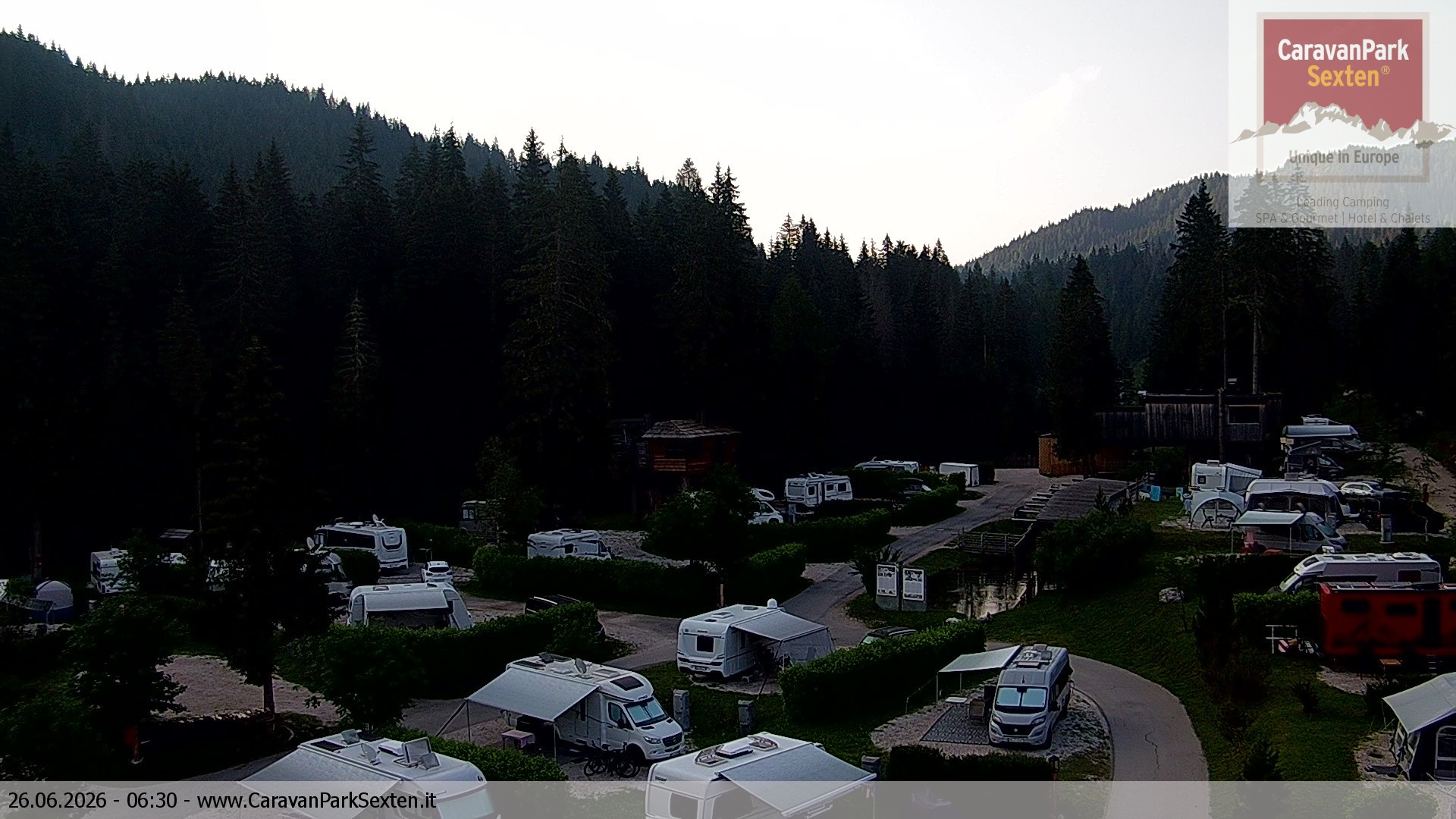 Archiv Foto Webcam Caravanpark in Sexten - Moos