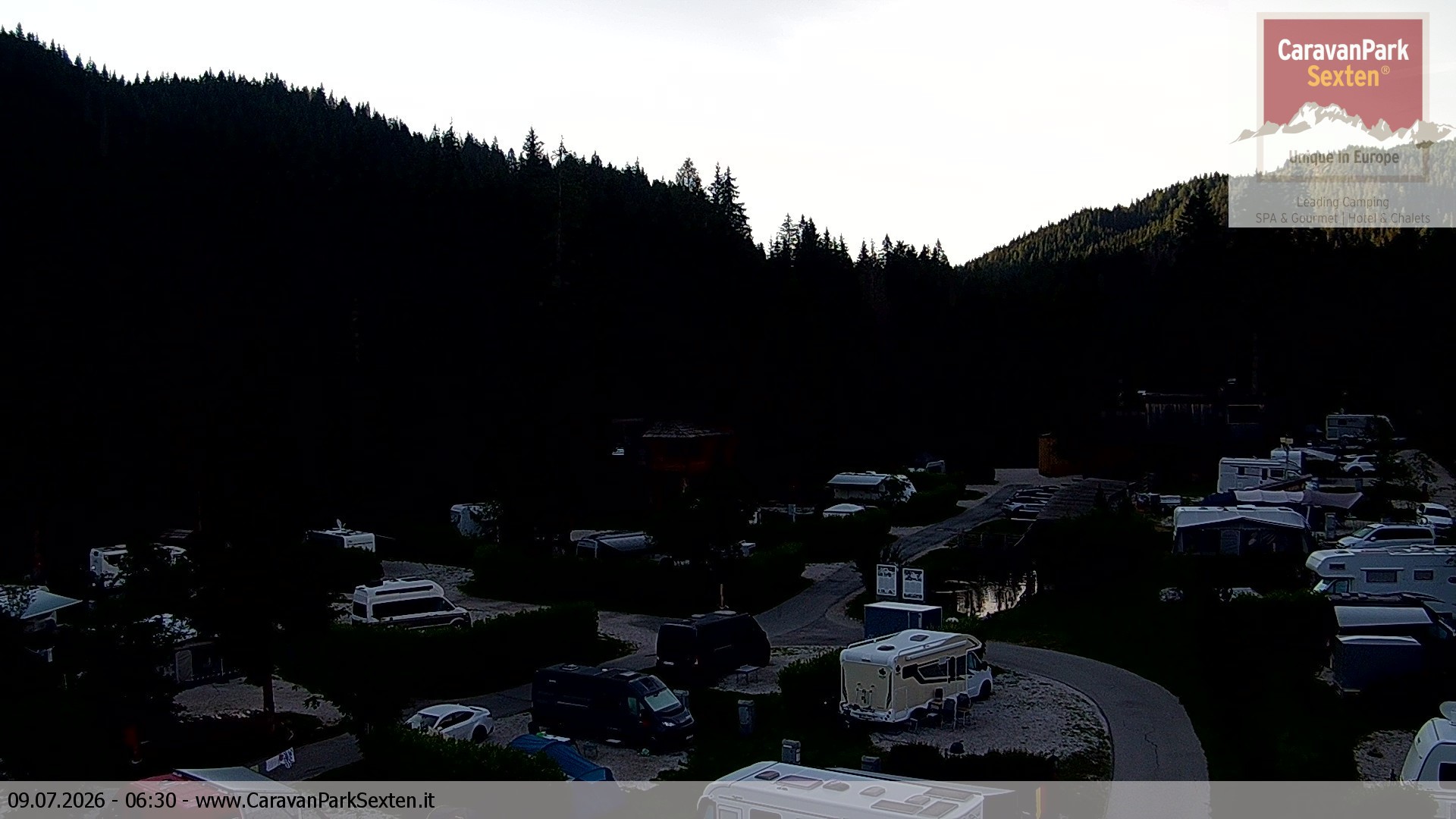 Archiv Foto Webcam Caravanpark in Sexten - Moos