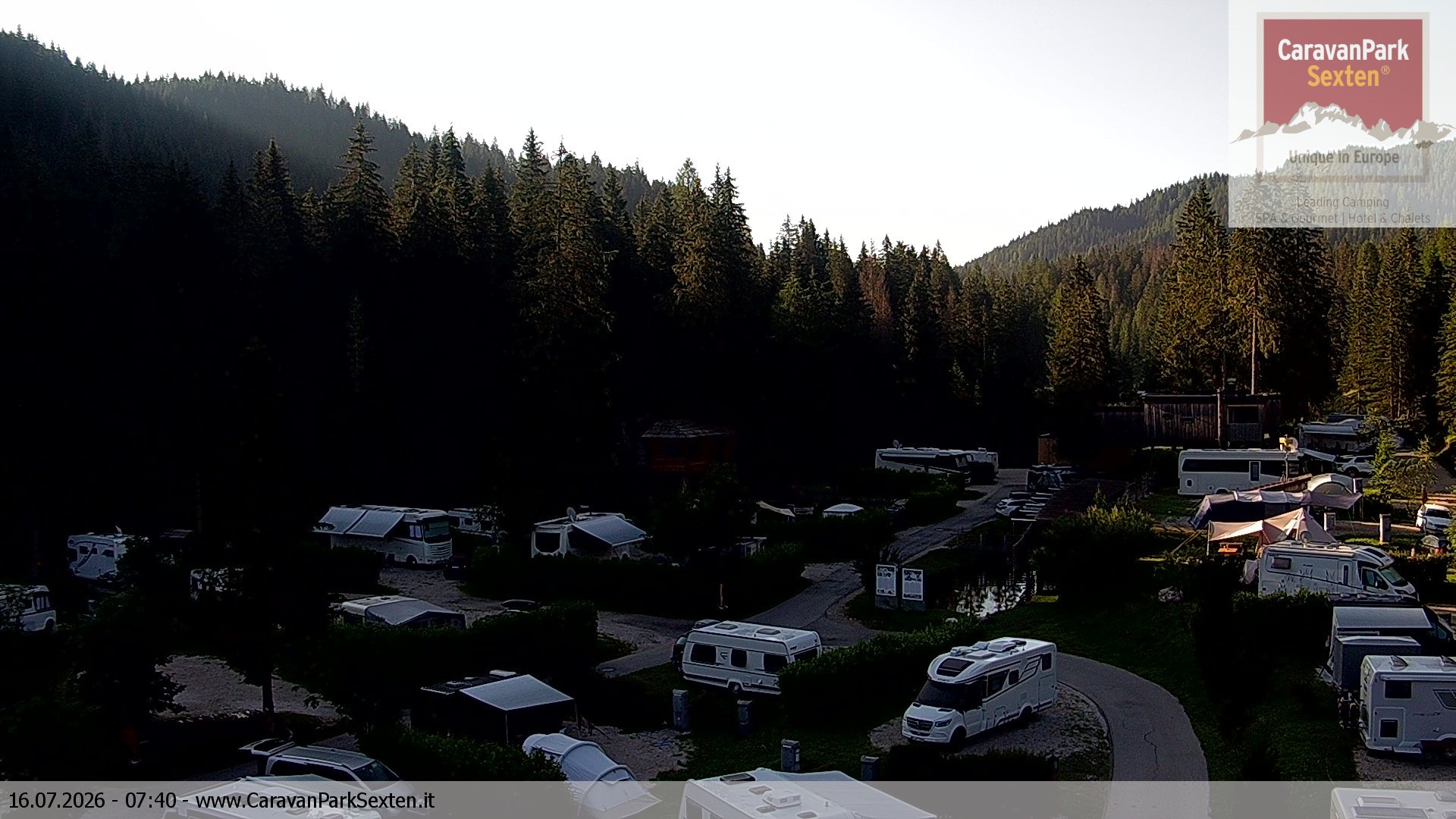 Archiv Foto Webcam Caravanpark in Sexten - Moos
