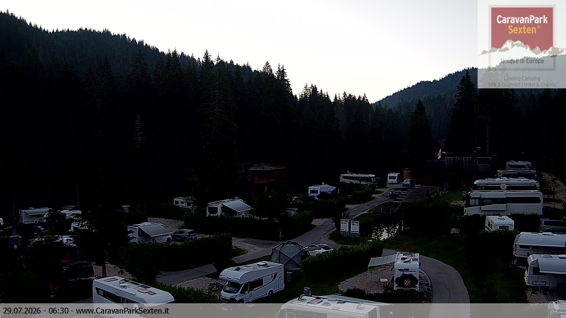 Archiv Foto Webcam Caravanpark in Sexten - Moos