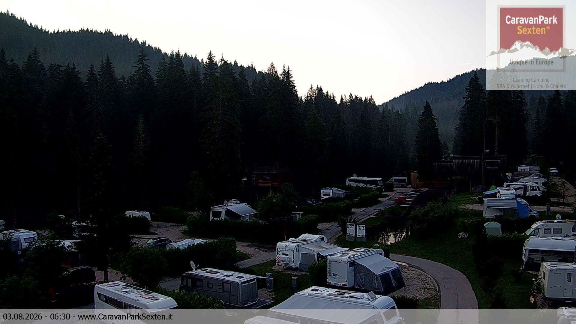 Archiv Foto Webcam Caravanpark in Sexten - Moos