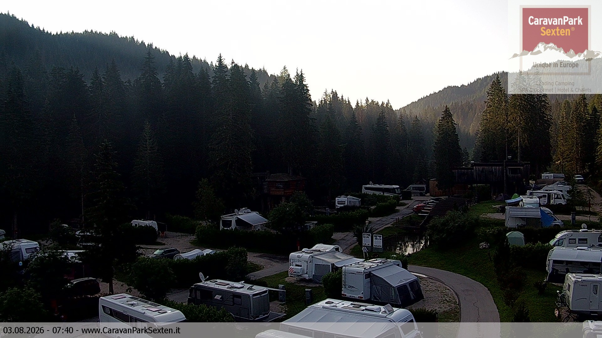 Archiv Foto Webcam Caravanpark in Sexten - Moos