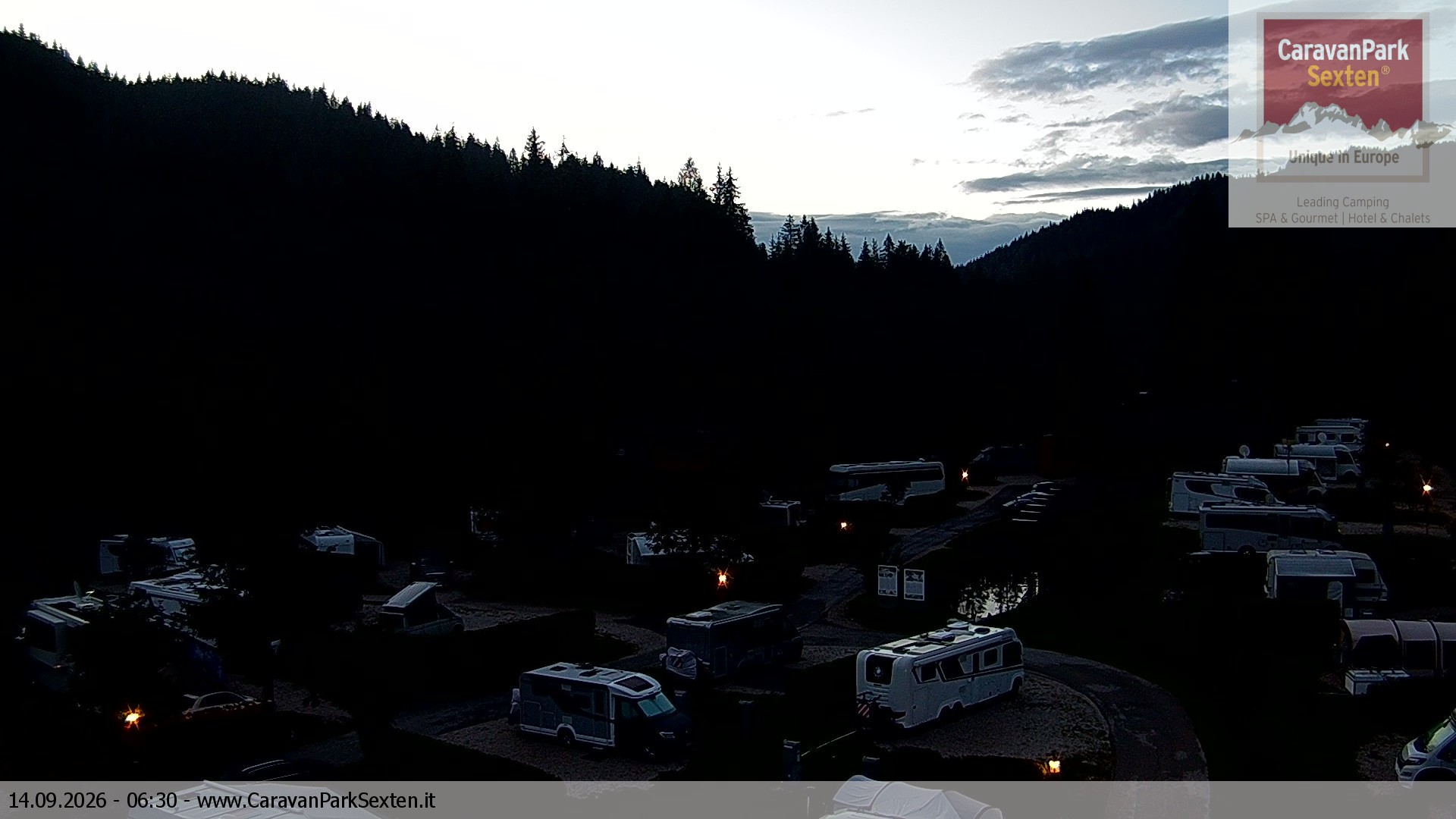 Archiv Foto Webcam Caravanpark in Sexten - Moos