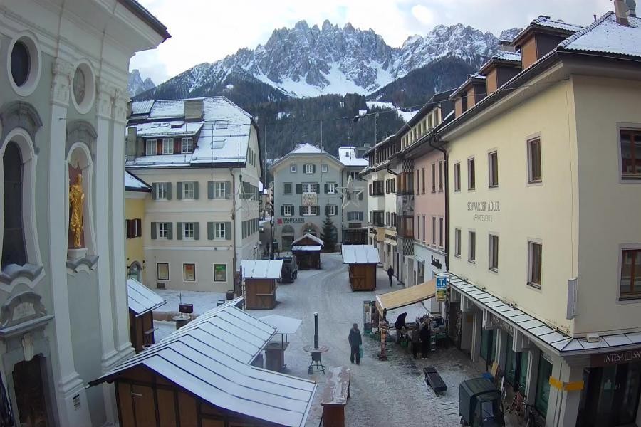 Archiv Foto Webcam Innichen - Ortszentrum